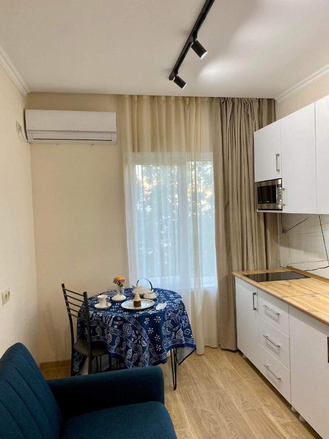 Room 27 In Kutaisi Zewnętrze zdjęcie
